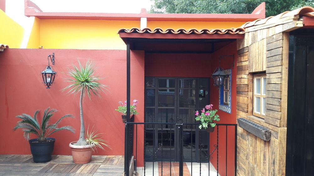 La Casita De Coyoacan Mexico City Exterior photo